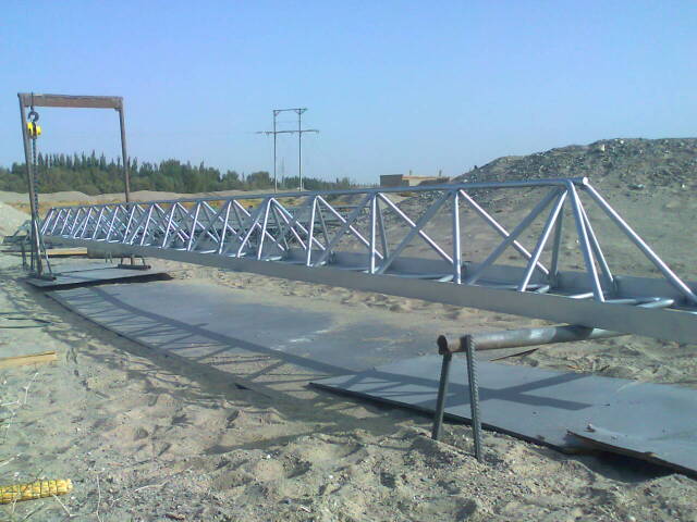 柳南专业承揽大中小型喷涂翻新施工业务！